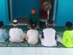 Warga kawasan pesisir, yang bermukim di daerah terluar Kepri, sangat mengharapkan program Mubaligh Hinterland yang digagas Gubernur Kepulauan Riau Ansar Ahmad berlanjut. Program yang dirasa sangat mumpuni mencegah degradasi akhlak.