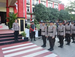 Dirsamapta Polda Kepri Pimpin Tradisi Pembaretan Bintara Remaja Tahun 2022