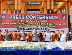Sejarah Baru Polda Riau Ungkap Kasus Narkoba Dan Amankan 203 KG Sabu Serta 404.491 Butir Ekstasi