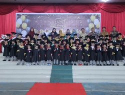 Bunda PAUD Hadiri Pelepasan TKS Darusalam Islamic School