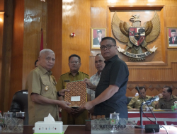 Bupati Asahan Hadiri Rapat Paripurna DPRD