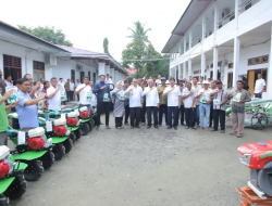 Pemkab Asahan Menyerahkan Bantuan ALSINTAN Sekaligus Sosialisasi Penggunaannya