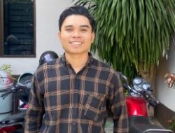 Strategi Pengembangan Sumber Daya Manusia Syariah