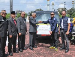 PT Inalum Persero Serahkan Betor dan Mobil Pengangkut Sampah kepada Pemkab Asahan