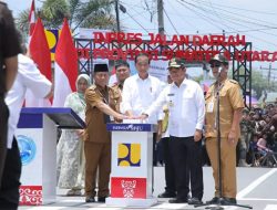 Bupati Asahan Dampingi Presiden Jokowi Resmikan Jalan Inpres