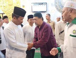 Masjid Agung Al Hikmah Tanjungpinang Butuh Perbaikan, HMR Sumbang Rp100 Juta