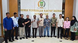 Evaluasi Laporan Keuangan Pemkab, Pansus LKPJ DPRD Anambas Raker Bersama Tenaga Ahli