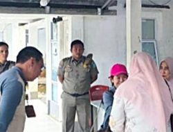 Ketua Komisi I DPRD Anambas Jenguk Korban Diduga Keracunan MGB di RS Palmatak