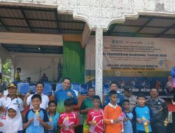 Rayakan Hardiknas, Wabup Raja Bayu Lepas 1.066 Peserta Porseni KKG Tuah Siantan