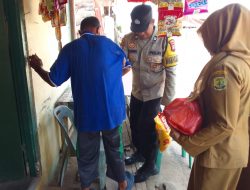 Jelang HUT Kemerdekaan ke-81, 25 Warga Sakit di Tanjung Unggat Dapat Sembako dari Polsek Bukit Bestari