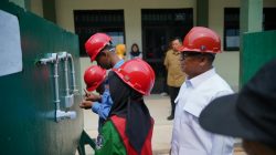 Di SMKN 11 Batam, Wagub Nyanyang Ingatkan Siswa: Teknologi Jangan Jadi Racun Masa Depan