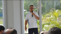 Senam Osteoporosis di RSUD Tarempa, Bupati Aneng Bagikan Sembako untuk Lansia
